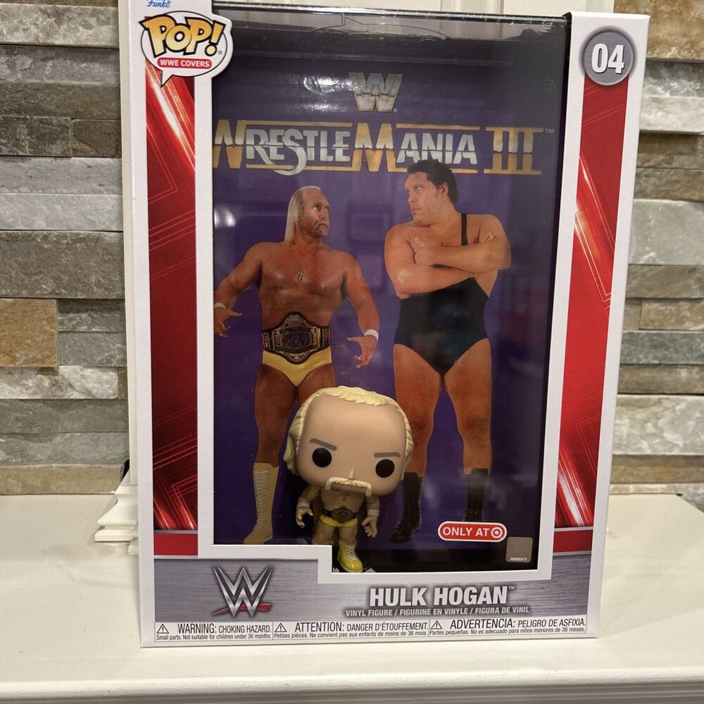Funko Pop! Slam Cover with Case: WWE - Hulk Hogan - Target (Exclusive) #4 - READ